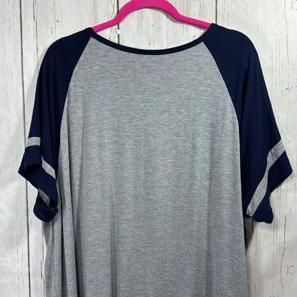 Torrid Crisscross Straps Short Sleeve Shirttail Hem V Neck Varsity Stripes Tee - Picture 10 of 11